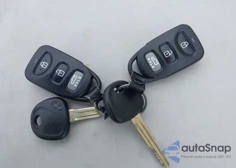 2018 Hyundai Elantra Se из США, поврежденный, VIN 5NPD74LF9JH348632